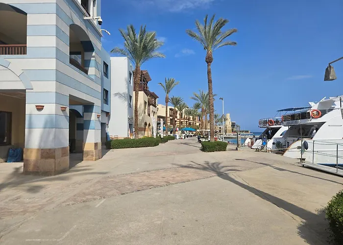 Apartman Modern With Pool View In Port Ghalib